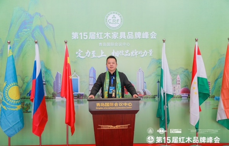 明堂家居乘風(fēng)破浪耀品牌，張向榮守正創(chuàng)新鑄華章